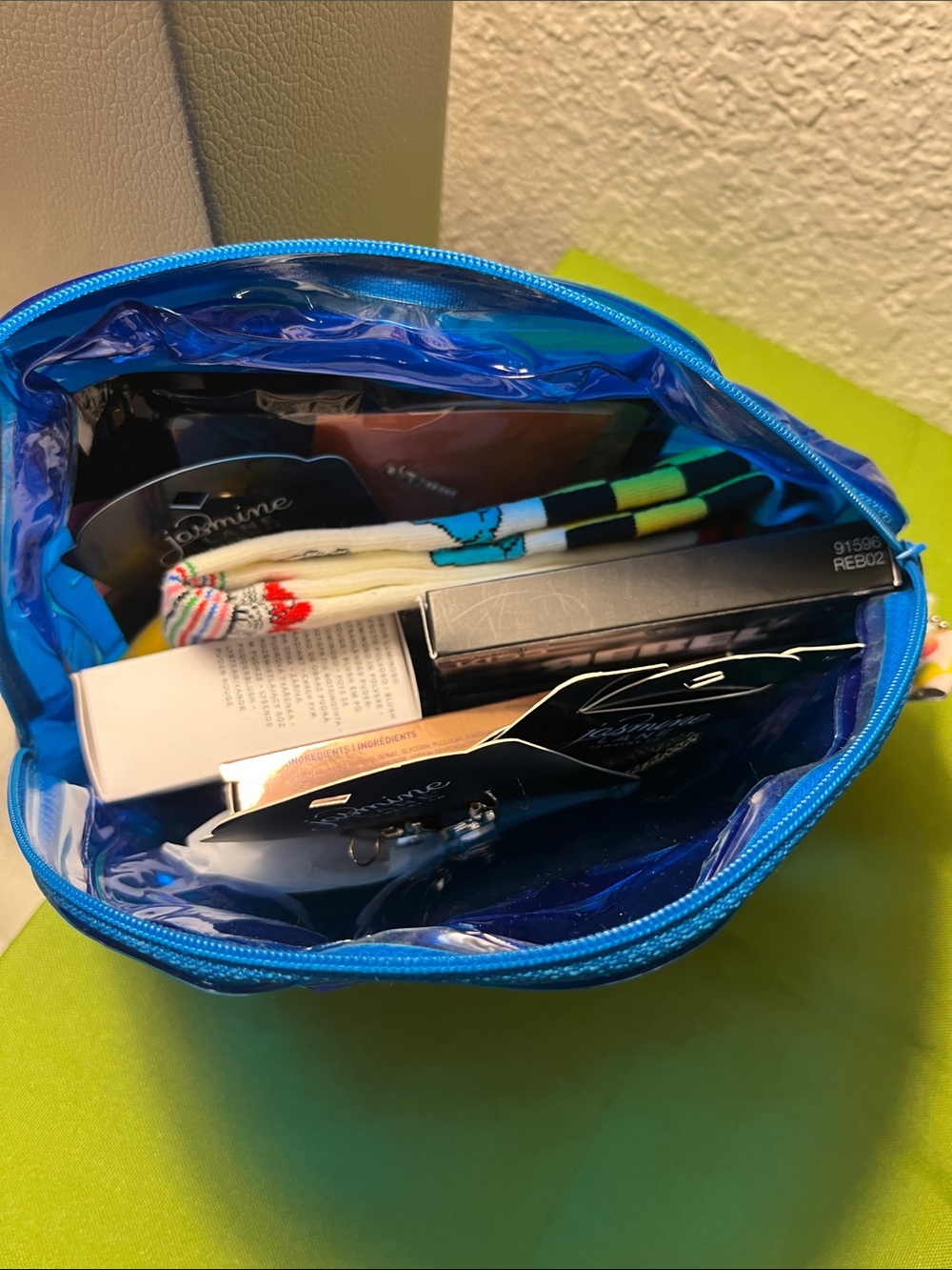 NWT! Blue Travel Cosmetic Pouch - Clear Interior Makeup Organizer